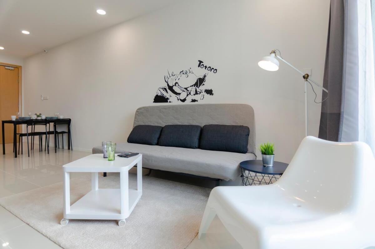 Totoro Theme Suite In Suasana Jb Johor Bahru Buitenkant foto